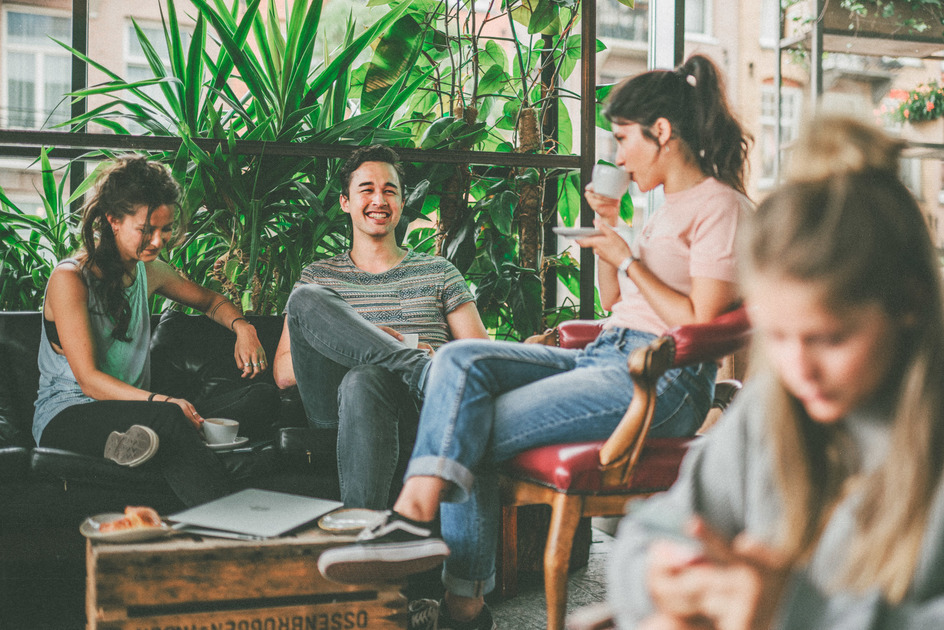 Vollzeit arbeiten und studieren | StudentJob DE